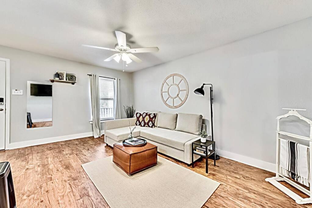 New - Near Deep Ellum + Downtown Dallas Flat Dış mekan fotoğraf