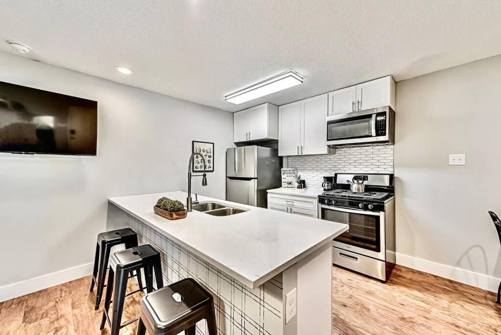 New - Near Deep Ellum + Downtown Dallas Flat Dış mekan fotoğraf