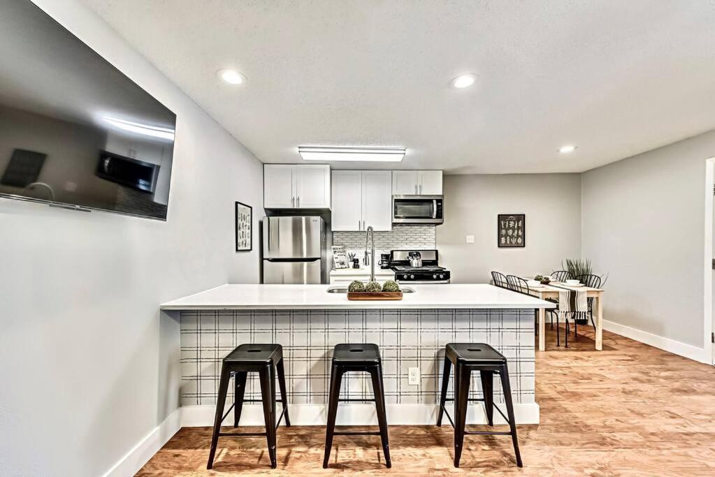 New - Near Deep Ellum + Downtown Dallas Flat Dış mekan fotoğraf